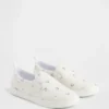 Παιδικά παπούτσια slip-on με λουλούδια