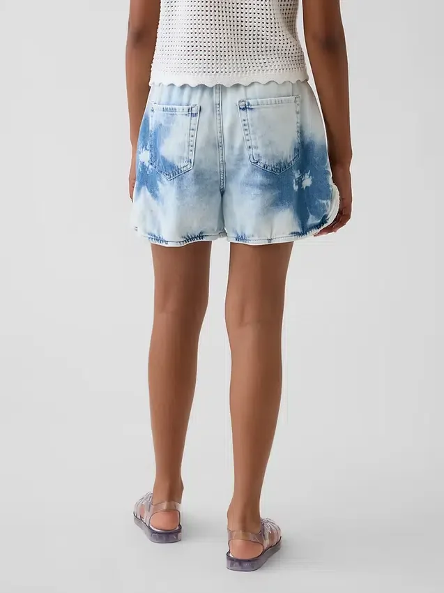 Παιδικά σορτς τζιν με ψηλή μέση και τεχνική tie-dye