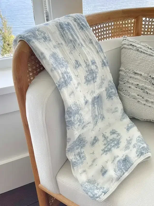 Παιδική κουβέρτα από μπαμπού «Spring Toile» της Gilded Bird