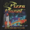 Παιδικό μπλουζάκι με σχέδιο «Pizza Planet» από το «Toy Story»