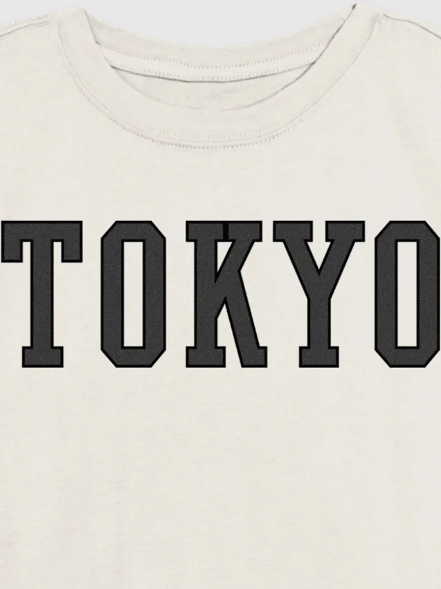 Παιδικό T-shirt με έντονο γραφικό «Tokyo»