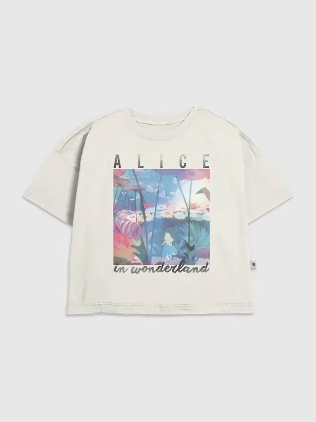 Παιδικό T-shirt με σχέδιο «Η Αλίκη στη Χώρα των Θαυμάτων»