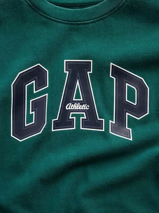 Παιδικό βαρύ T-shirt χαλαρής εφαρμογής με Gap Logo