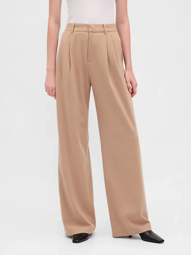 Παντελόνι 365 με ψηλή μέση, από βουρτσισμένο twill και πτυχώσεις