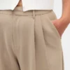 Παντελόνι Curvy 365 με πτυχές και ψηλή μέση