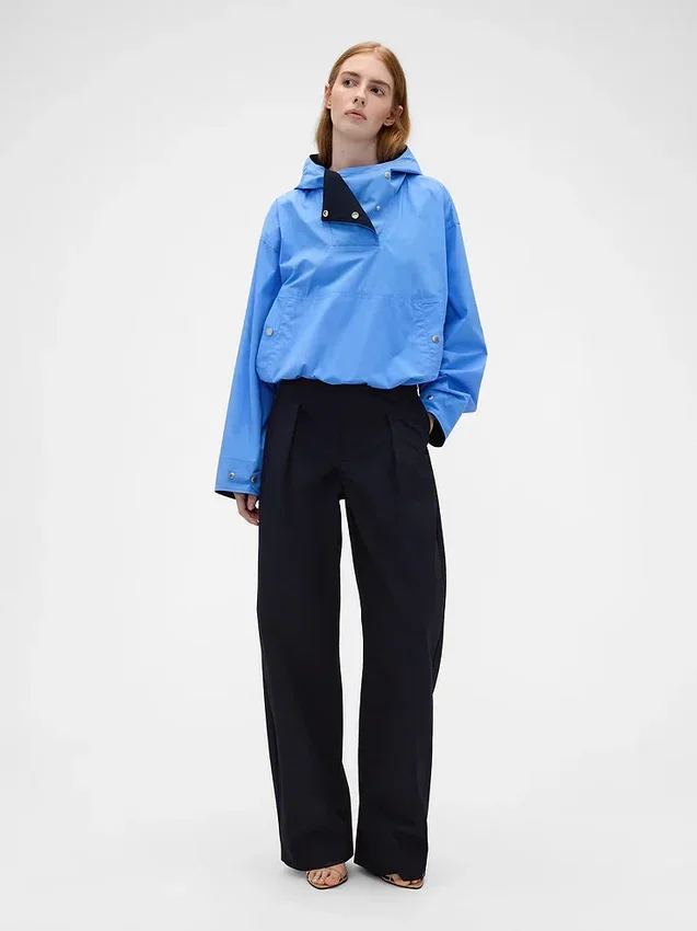 Παντελόνι GAP × Victoria Beckham με ψηλή μέση και πτυχωτό τόξο