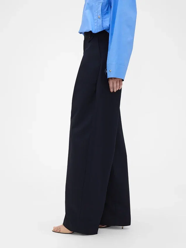 Παντελόνι GAP × Victoria Beckham με ψηλή μέση και πτυχωτό τόξο