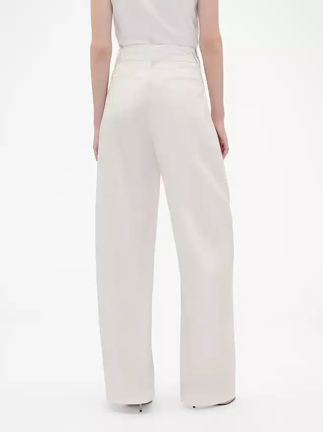 Παντελόνι GAP × Victoria Beckham με ψηλή μέση και πτυχωτό τόξο