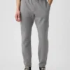 Παντελόνι τζόγκινγκ GapFit Tech Slim