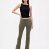 Παντελόνια χαμηλής μέσης από twill, μακρύ και στενό