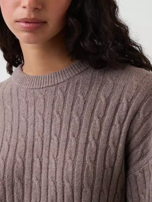 Πλεκτό πουλόβερ CashSoft σε oversized γραμμή