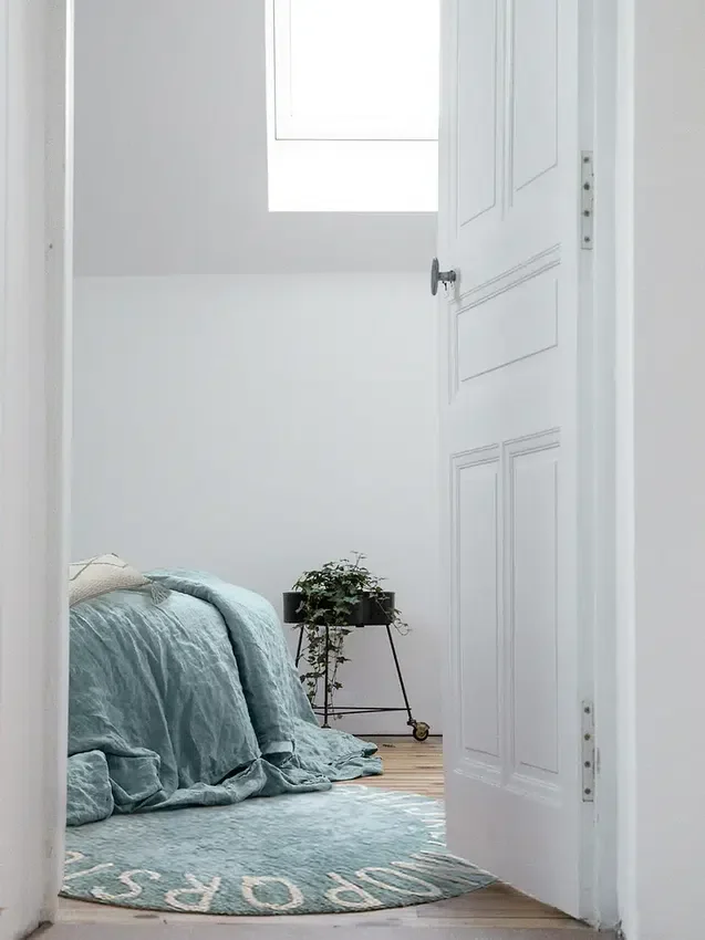Πλενόμενο χαλί Abc Natural Vintage Blue της Lorena Canals
