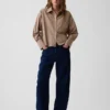 Πουκάμισο από οργανικό βαμβακερό ποπλίν σε oversized κροπ στυλ