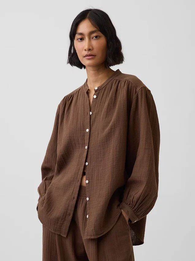 Πουκάμισο από βαμβακερό γάζι σε oversized γραμμή χωρίς γιακά
