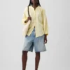 Πουκάμισο από βαμβακερό γάζι σε oversized γραμμή χωρίς γιακά