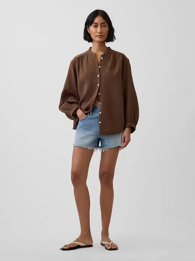 Πουκάμισο από βαμβακερό γάζι σε oversized γραμμή χωρίς γιακά