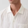 Πουκάμισο Dobby με χαλαρή εφαρμογή και ίσιο τελείωμα
