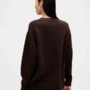 Πουλόβερ CashSoft με V-neck σε υπερμεγέθη γραμμή
