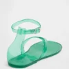 Σανδάλια με λουράκια τύπου «Jelly»