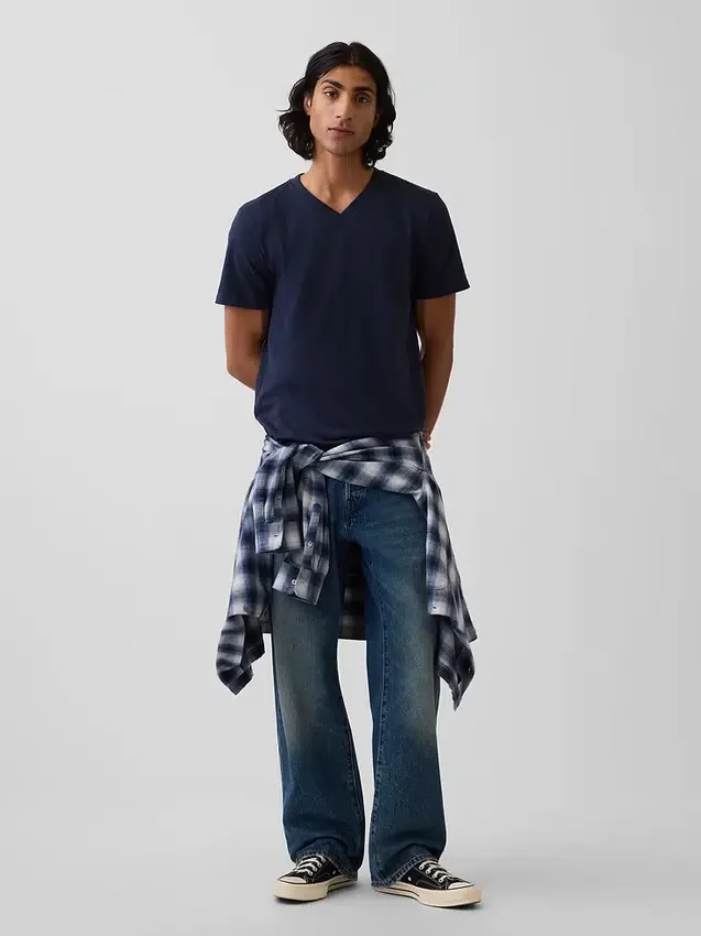 Τ-shirt από βαμβακερό τζέρσεϊ με V-neck