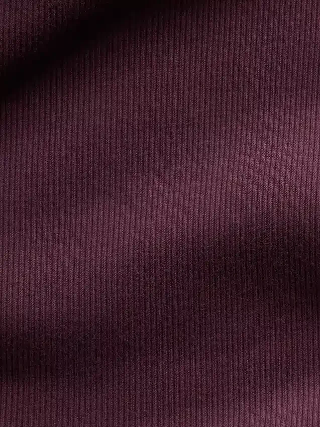 T-shirt με στρογγυλό λαιμό και ραβδώσεις