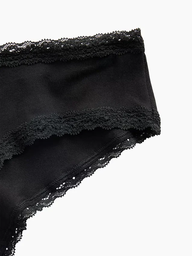Το πιο απαλό χιπστερ τύπου «cheeky» από οργανικό ελαστικό βαμβάκι με δαντελένια τελειώματα