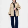 Τρεντς κοτ σε υφή twill, oversized