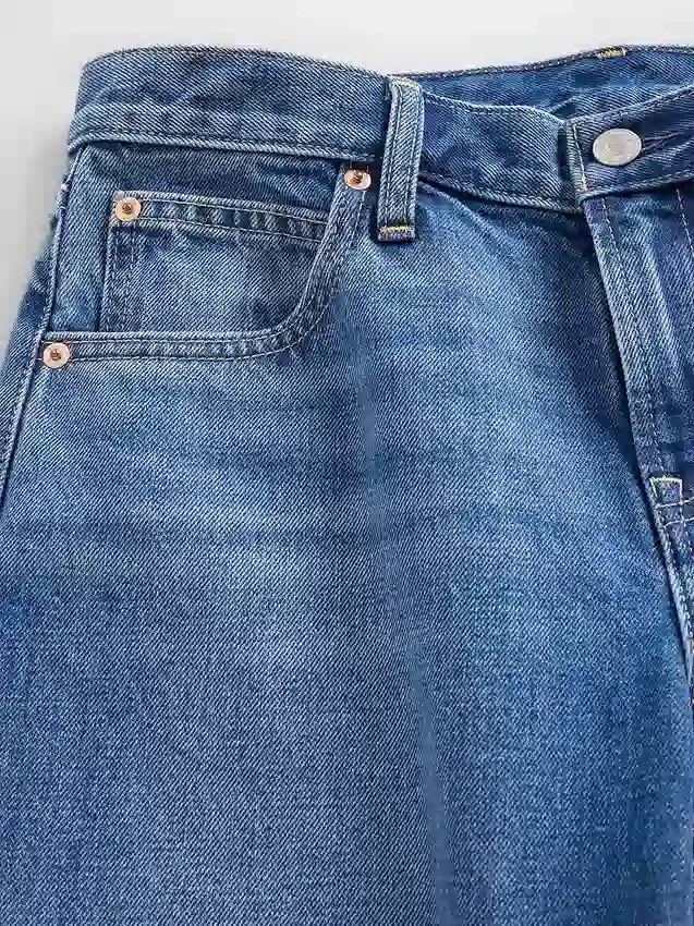 Τζιν χαμηλής μέσης με ευρύ πόδι