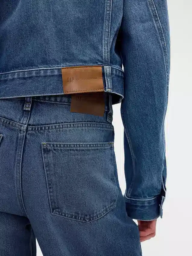 Τζιν GAP × Victoria Beckham με ψηλή μέση και καμπύλη γραμμή