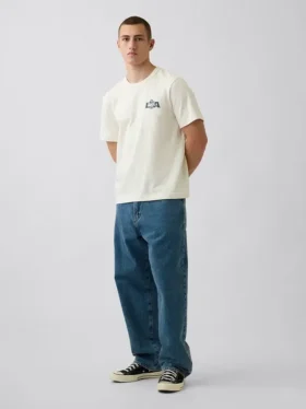Βαρύ, άνετο T-shirt με γραφικά