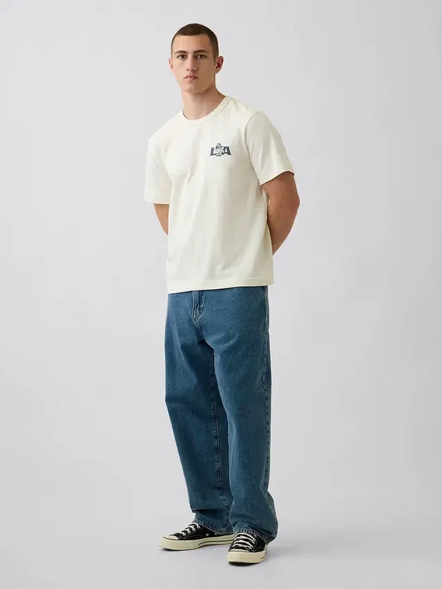 Βαρύ, άνετο T-shirt με γραφικά