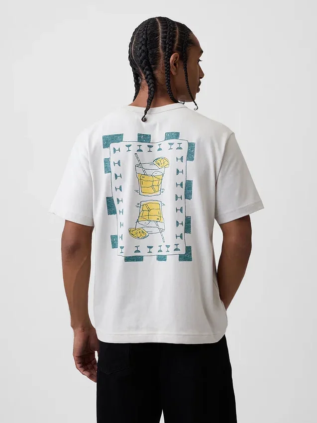 Βαρύ, άνετο T-shirt με γραφικά