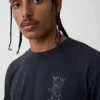 Βαρύ, άνετο T-shirt με γραφικά