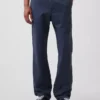 Βαρύ κακάκι σε ύφασμα twill με χαλαρή, ίσια γραμμή