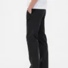 Βαρύ κακάκι σε ύφασμα twill με χαλαρή, ίσια γραμμή