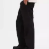 Βαρύ καμβά τύπου twill, χακί σε χαλαρή γραμμή εμπνευσμένη από τη δεκαετία του '90