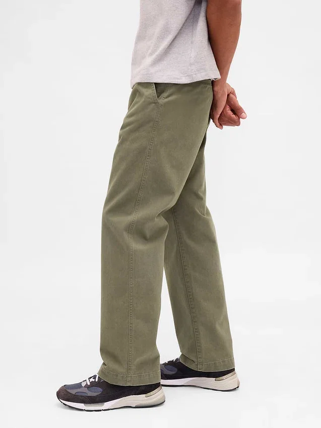 Βαρύ καμβά τύπου twill, χακί σε χαλαρή γραμμή εμπνευσμένη από τη δεκαετία του '90