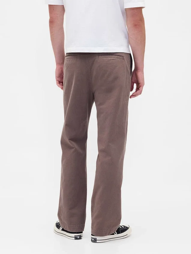 Βαρύ καμβά τύπου twill, χακί σε χαλαρή γραμμή εμπνευσμένη από τη δεκαετία του '90
