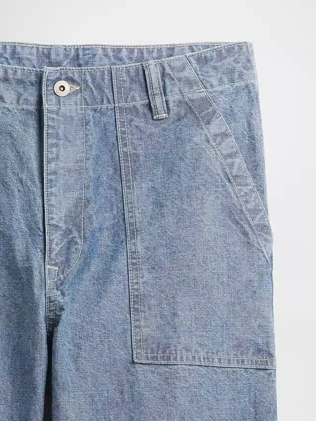 Βαρύ παντελόνι τζιν σε στυλ Chambray με φαρδιά γραμμή