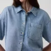 Υπερμαλακό τζιν πουκάμισο σε oversized στυλ